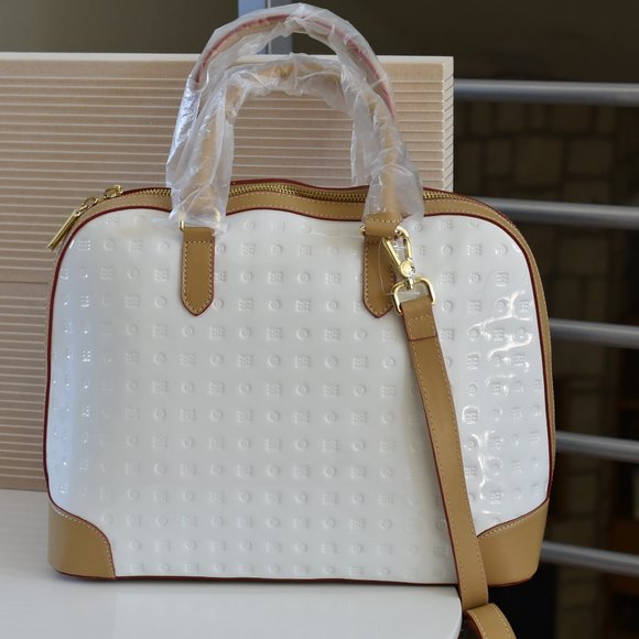 NEW! Arcadia dome satchel crossbody White Bag - Picture 5 of 16